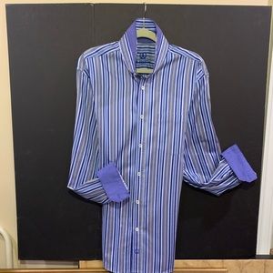 Bugatchi domo dress shirt in blue barely worn